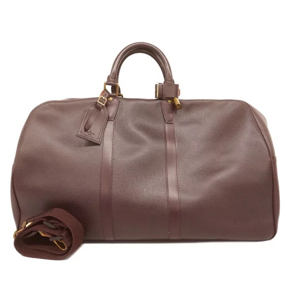 Authentic Louis Vuitton Taiga Kendall PM ACAJOU travel bag with strap - Picture 1 of 16